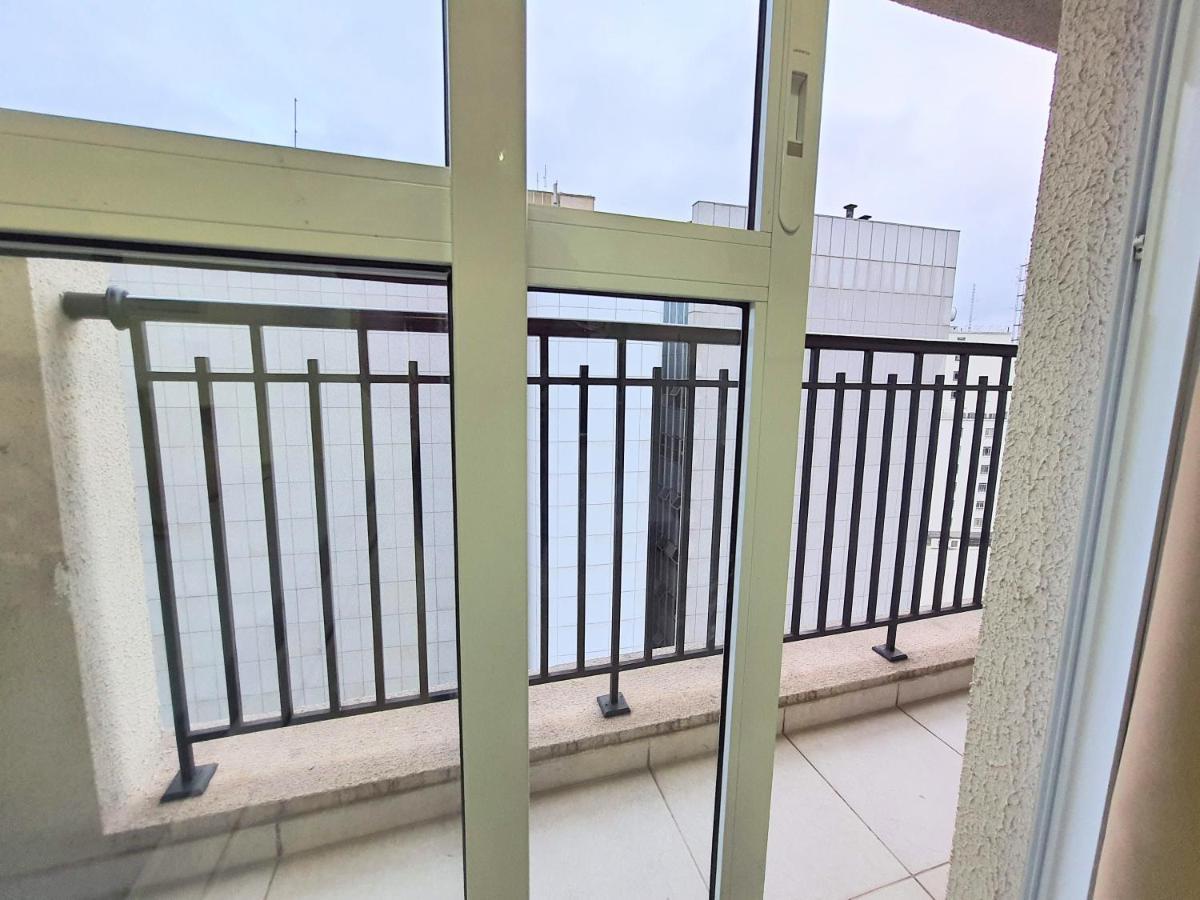 Apartamento Apto Em Frente Ao Metro - Perto De Tudo - Centro
